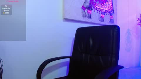 Snapshot of viiolleta chatting on June 1, 12:18 pm viioleta online show from June 1, 12:18 pm