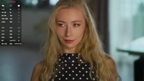Snapshot of vika54784 chatting on May 27, 3:47 am vika54784 online show from May 27, 3:47 am