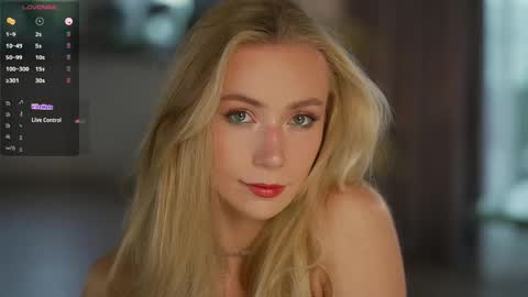 Snapshot of vika54784 chatting on June 1, 3:52 am vika54784 online show from June 1, 3:52 am