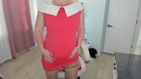 Snapshot of vika7333 chatting on December 19, 3:30 pm Ukrainian-woman online show from December 19, 3:30 pm