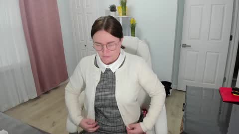 Snapshot of vika7333 chatting on February 6, 3:09 pm Ukrainian-woman online show from February 6, 3:09 pm