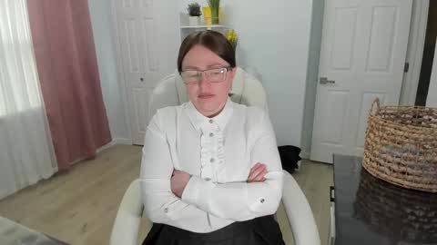 Snapshot of vika7333 chatting on February 11, 3:08 pm Ukrainian-woman online show from February 11, 3:08 pm