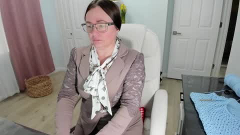 Snapshot of vika7333 chatting on February 15, 2:11 pm Ukrainian-woman online show from February 15, 2:11 pm