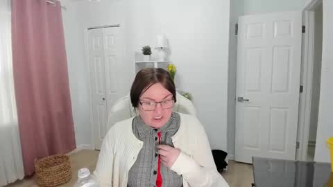 Snapshot of vika7333 chatting on February 18, 3:10 pm Ukrainian-woman online show from February 18, 3:10 pm