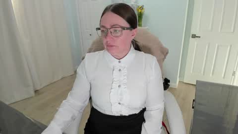 Snapshot of vika7333 chatting on March 10, 9:29 pm Ukrainian-woman online show from March 10, 9:29 pm