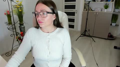 Ukrainian-woman online show from December 16, 6:07 am