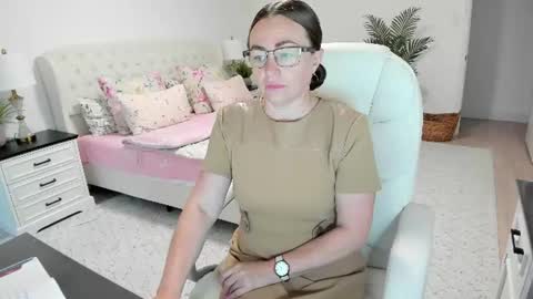 Ukrainian-woman online show from June 16, 10:40 am
