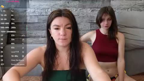 Snapshot of vika_loves_you chatting on July 6, 2:30 am follow my fansly online show from July 6, 2:30 am