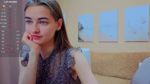 Snapshot of vikiberry chatting on September 16, 6:47 am vikiberry online show from September 16, 6:47 am