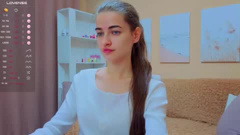 Snapshot of vikiberry chatting on September 23, 10:29 am vikiberry online show from September 23, 10:29 am