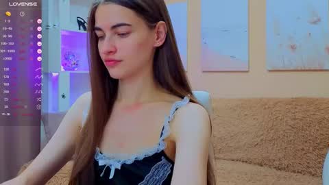 Snapshot of vikiberry chatting on October 23, 10:36 am vikiberry online show from October 23, 10:36 am