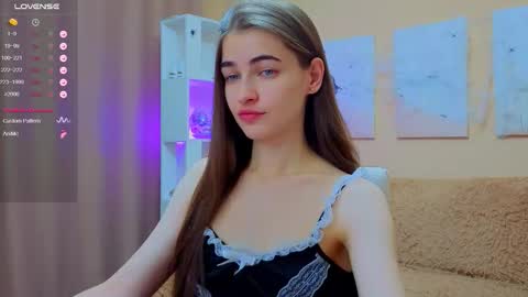 Snapshot of vikiberry chatting on November 20, 10:04 am vikiberry online show from November 20, 10:04 am