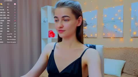 vikiberry online show from May 3, 4:13 pm