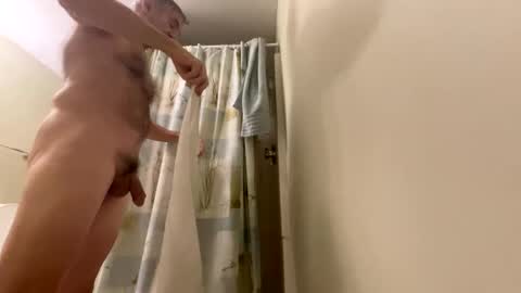 Snapshot of viking6man chatting on December 18, 11:45 am Richard Flasher online show from December 18, 11:45 am