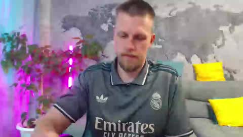 Snapshot of vikingchrisss chatting on June 7, 10:30 am vikingchrisss online show from June 7, 10:30 am