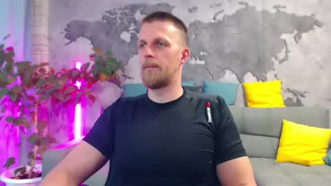 Snapshot of vikingchrisss chatting on June 27, 12:22 pm vikingchrisss online show from June 27, 12:22 pm