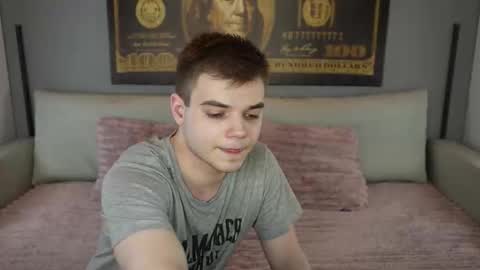 Snapshot of vikki_and_george chatting on September 8, 7:13 pm vikki and george online show from September 8, 7:13 pm