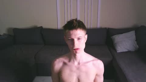 Max online show from September 19, 5:24 pm