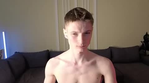 Max online show from January 14, 3:28 pm