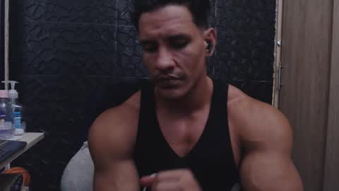 Viktor Herrera online show from November 27, 2:57 am