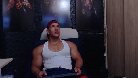 Viktor Herrera online show from June 6, 3:33 am