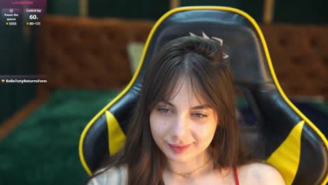 Snapshot of viktoria_storm chatting on January 11, 2:09 am Alisa online show from January 11, 2:09 am