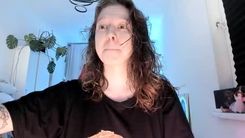 Vikky online show from November 26, 4:46 am