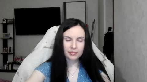 Snapshot of viktoriabounty chatting on August 5, 12:24 am viktoriaBounty online show from August 5, 12:24 am
