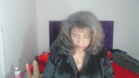 VIKY ADAMS online show from February 17, 4:48 pm