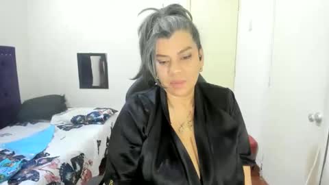 VIKY ADAMS online show from December 13, 7:53 pm