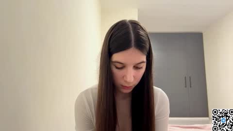 Vivien online show from March 1, 12:07 pm