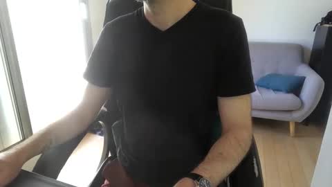 Snapshot of vince_du_80 chatting on May 22, 12:33 pm Vince online show from May 22, 12:33 pm