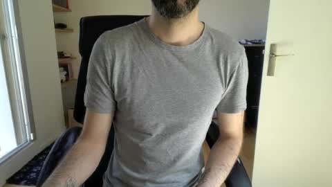 Snapshot of vince_du_80 chatting on July 3, 9:05 am Vince online show from July 3, 9:05 am
