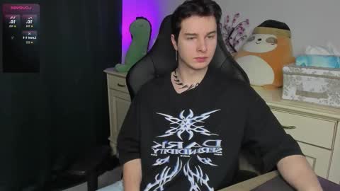 Vincent Strong online show from January 14, 8:31 am