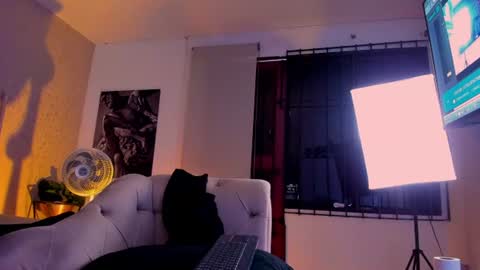 Vincent online show from July 28, 11:17 am
