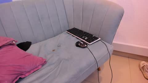 vinniematte online show from February 8, 6:12 am