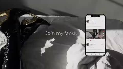 Diva Silvia online show from November 13, 4:28 pm