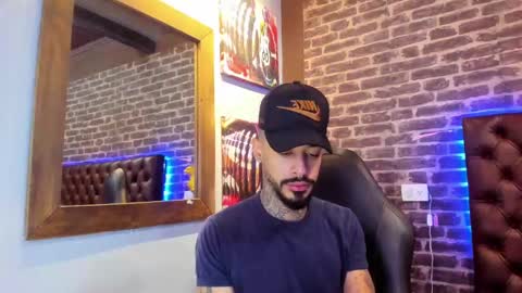 ---Vinzen--- online show from November 4, 3:49 am