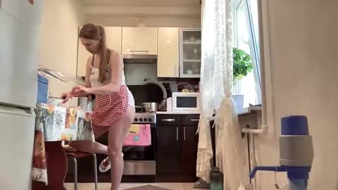 Funny  girl online show from September 11, 6:57 am