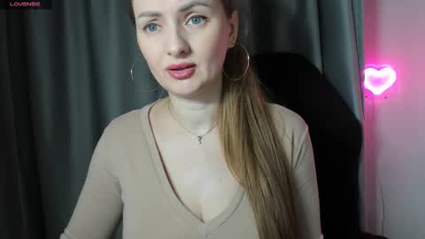 Funny  girl online show from March 22, 3:59 pm