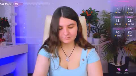 Snapshot of viola__shy chatting on November 10, 9:58 pm Viola online show from November 10, 9:58 pm