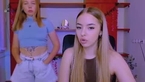 viola_sweet_ online show from June 21, 9:01 am