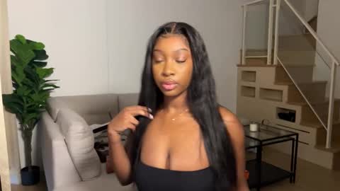 Fantasy Black Girl online show from October 3, 4:09 am