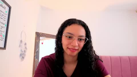Snapshot of violet__15 chatting on May 11, 12:11 pm violet__15 online show from May 11, 12:11 pm