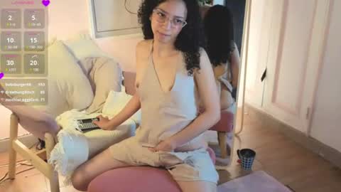 violet__15 online show from July 6, 3:03 pm