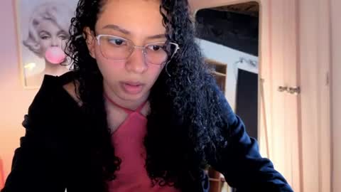 violet__15 online show from July 21, 12:07 pm
