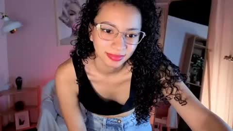 violet__15 online show from July 30, 12:26 pm