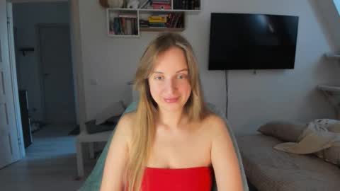 Violet online show from October 9, 8:56 am