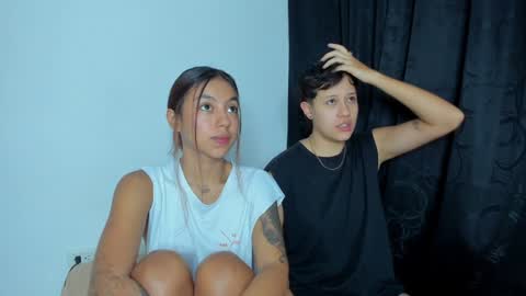 Violet and Casper online show from January 9, 9:48 am