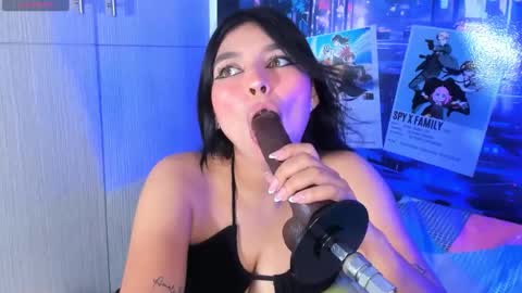 Snapshot of violet_fiore chatting on March 25, 7:20 pm Violet Fiore online show from March 25, 7:20 pm
